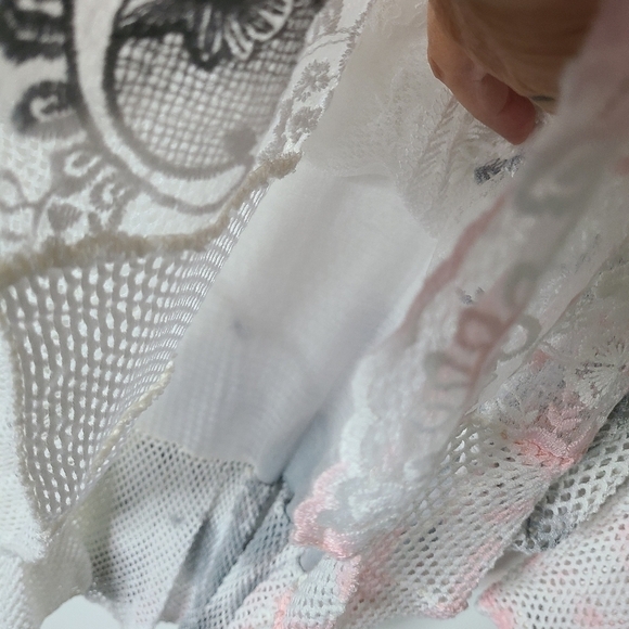 PINK Sheer Embroidered Italian Made Top Size Small - Picture 7 of 10